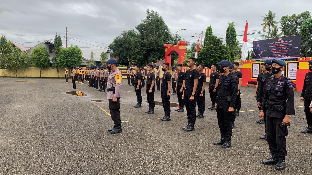 Ini Pesan Danyon C Pelopor Bagi Anggota Brimob Bone Yang Naik Pangkat ...